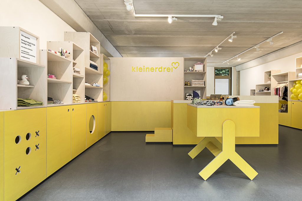 Yellow and Gray: Pantone Colors of the Year 2021 in Interior Design 6 Kleinerdrei Interior Design